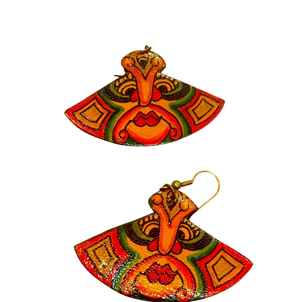 RARE FIND VINTAGE Warm Tones Tribal Earrings